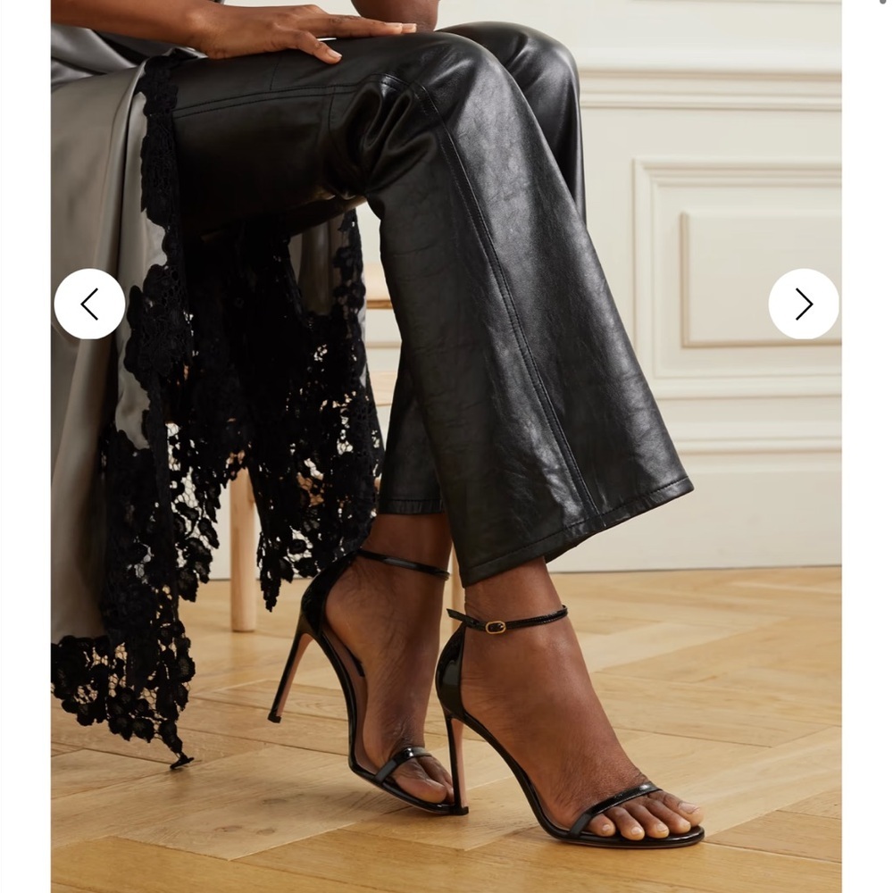 • STUART WEITZMAN • Women’s NudistSong patent-leather sandals Open Toe Black